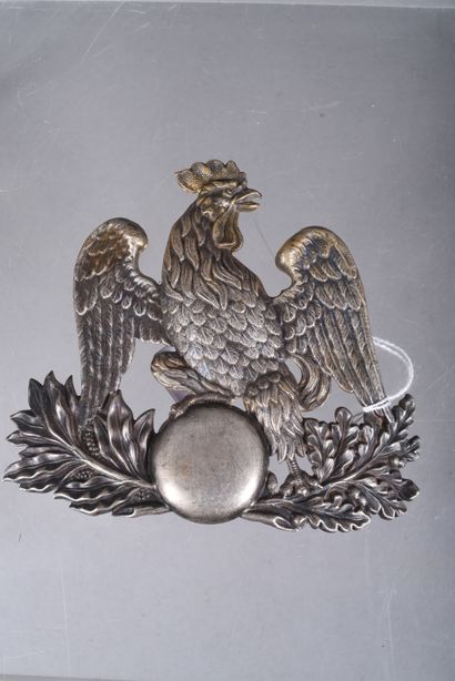 Plaque de shako au coq argenté pour la garde...