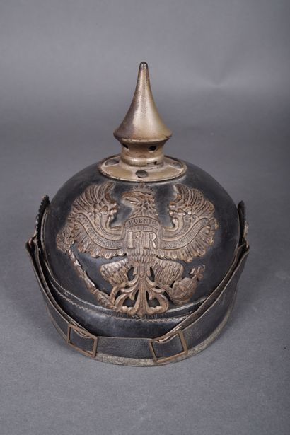 Casque à pointe mod 15 pour la Prusse, belle...