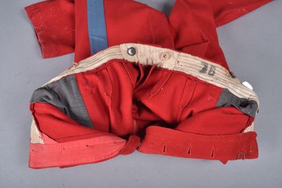 Pantalon d'éléve officier de Saint Cyr, en...
