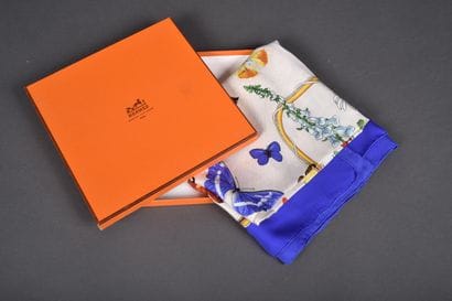 HERMES. Silk twill 