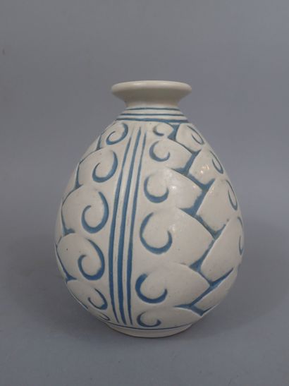 MOUGIN in Nancy. Stoneware ovoid vase with...