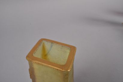 DAUM Nancy. Diamond-shaped frosted glass...