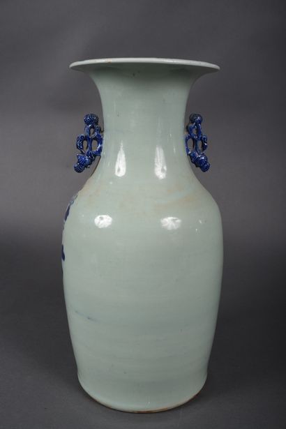 Large blue-white porcelain baluster vase...