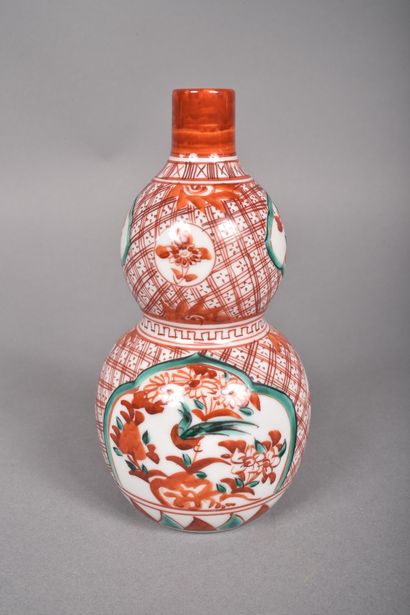 Japan, 20th century
Two small polychrome...