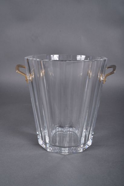 BACCARAT. Flat-rimmed crystal champagne bucket...