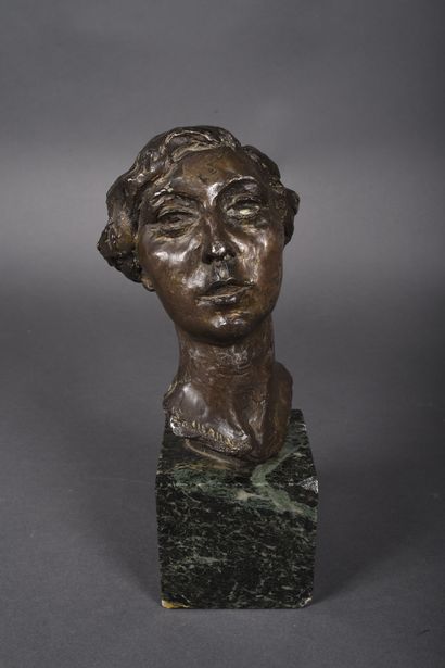 Francesco LA MONACA (1882-1937).
Bust of...