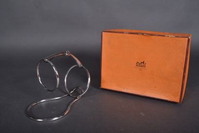 HERMES. Silver-plated bottle-holder in the...