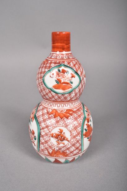 Japan, 20th century
Two small polychrome...