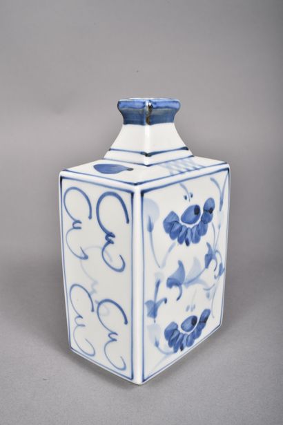 Japan, early to mid 20th century
Set of four...