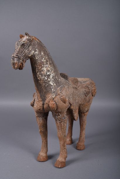 Pair of Tang-style horses in terracotta,...