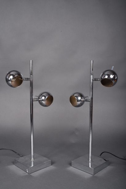 SEYLUMIERE. Pair of chrome-plated metal lamps...