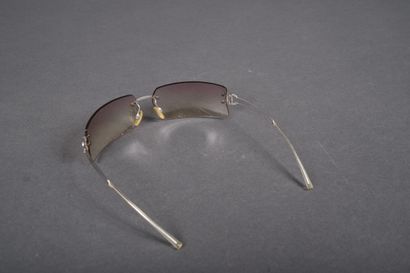 CHANEL
Pair of sunglasses with elongated,...