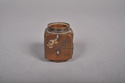Japan, Meiji period
Small sentoku bronze...