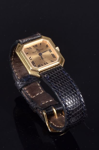BAUME ET MERCIER. Ladies' wristwatch, square...