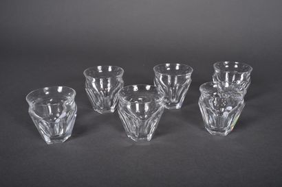BACCARAT. Part of a service of flat-rimmed...