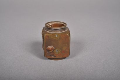 Japan, Meiji period
Small sentoku bronze...