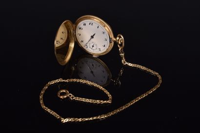 Soap watch in plain 18K yellow gold, opening...