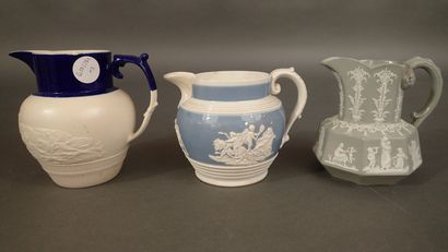 WEDGWOOD, dans le goût de. Ensemble comprenant...