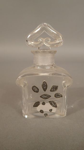 BACCARAT pour les parfums GUERLAIN. Flacon...