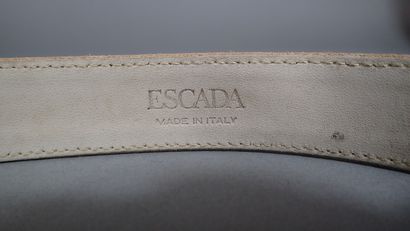 ESCADA, ceinture en cuir beige saumon, taille...