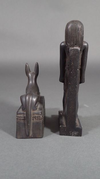 Ensemble de deux statuettes égyptiennes en...