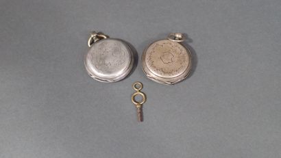 Ensemble comprenant deux montres de gousset...