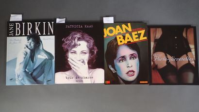 Lot de 4 livres de chanteuses et divers comprenant...