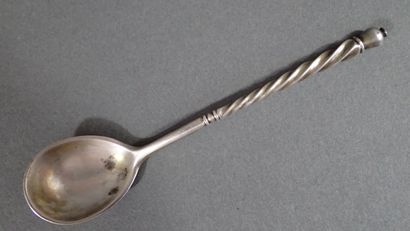 Cuillère à caviar en argent 84 zolotnik,...