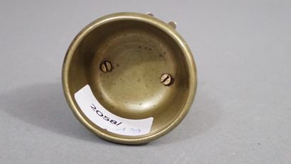 Epreuve en bronze à patine brune figurant...