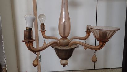 Lustre en verre rose translucide de Murano,...