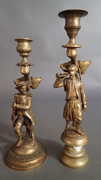 Lot de 2 bougeoirs commémoratifs pour la...