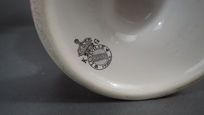 Keller et Guérin à Lunéville. Paire d'aiguières...