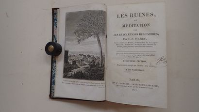 Ensemble de 4 ouvrages :
- Walter Scott....