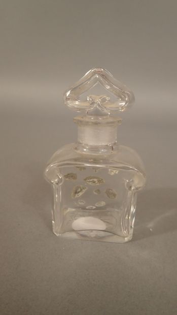 BACCARAT pour les parfums GUERLAIN. Flacon...