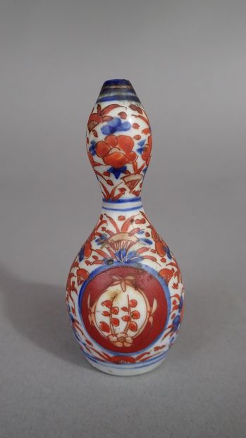Vase miniature double gourde en porcelaine...