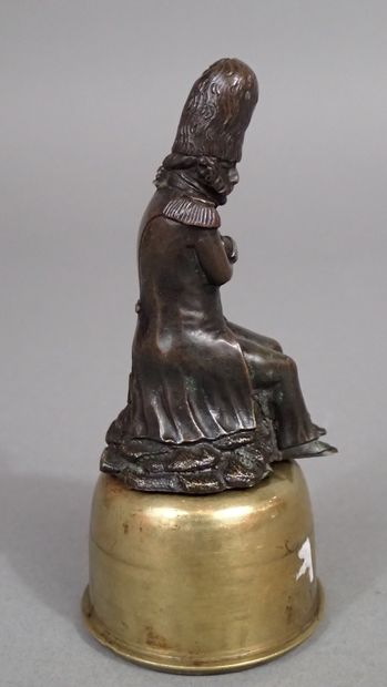 Epreuve en bronze à patine brune figurant...