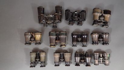 Lot de 11 paires de jumelles anciennes d'opéra...