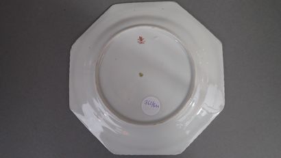 Assiette octogonale en porcelaine imari à...