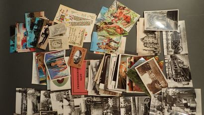 - Lot de cartes postales anciennes : Paris...