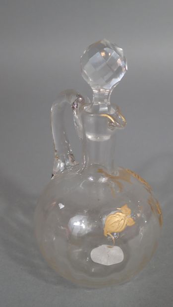 Orivit- Cologne. Vase en verre gravé à décor...