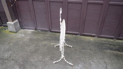 Berceau à armature en métal peint blanc et...