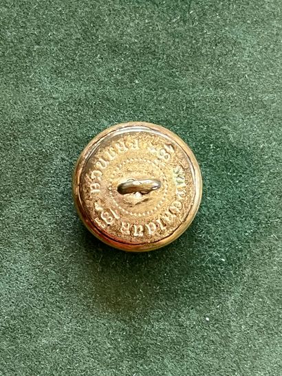 SO. Bouton de gilet du rallie Lestaules (1835-1900)Mrs...