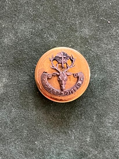BER. Bouton de gilet de l’équipage Champ...