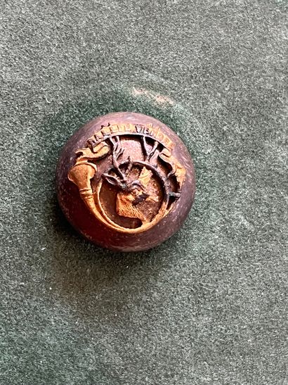 SAIN. Bouton de gilet de l’équipage Bejarry...