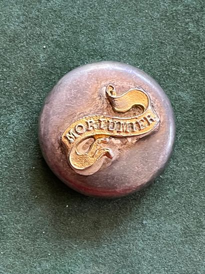 ORL. Bouton de tenue de l’équipage Mortumier...