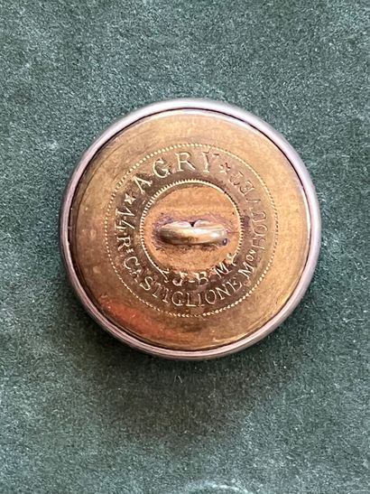 BER. Bouton de tenue de l’équipage Vouzeron...
