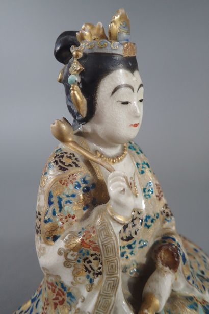 Japan, Meiji period
Two glazed stoneware...