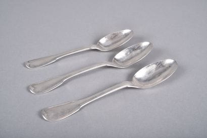 Suite de trois cuillères en argent, model...