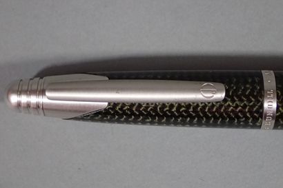 Alfred DUNHILL. Carbon fiber ballpoint pen....