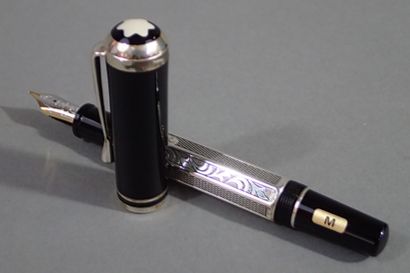 MONTBLANC. Black and silver resin fountain...